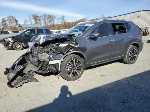 JN8AT2MV5JW324979 2018 NISSAN ROGUE - Image 1