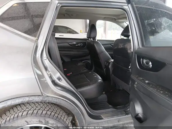 JN8AT2MV5JW325100 2018 NISSAN ROGUE - Image 8