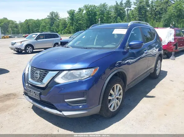 JN8AT2MV5JW325761 2018 NISSAN ROGUE - Image 2