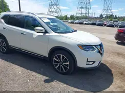 JN8AT2MV5JW331057 2018 NISSAN ROGUE