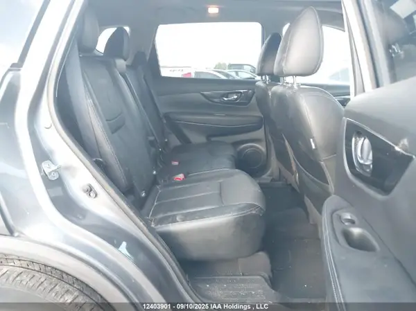 JN8AT2MV5JW342950 2018 NISSAN ROGUE - Image 8