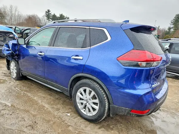 JN8AT2MV5JW343869 2018 NISSAN ROGUE - Image 2