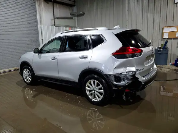 JN8AT2MV5JW344360 2018 NISSAN ROGUE - Image 2