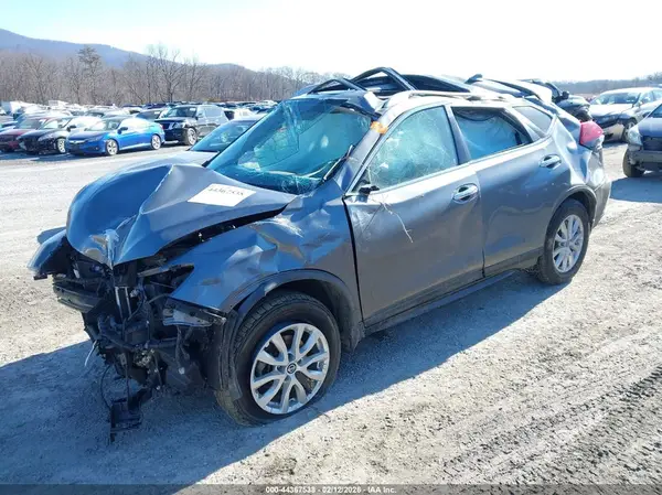 JN8AT2MV5JW349512 2018 NISSAN ROGUE - Image 2