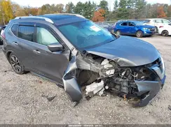 JN8AT2MV5JW349588 2018 NISSAN ROGUE