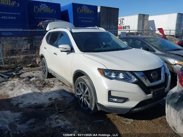 JN8AT2MV5JW351437 2018 NISSAN ROGUE - Image 1
