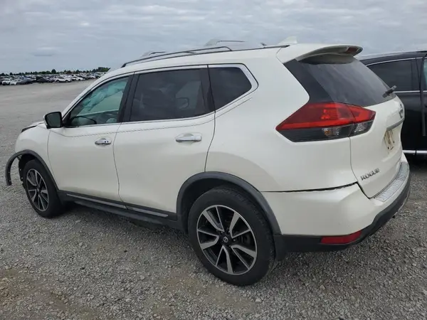JN8AT2MV5JW354371 2018 NISSAN ROGUE - Image 2