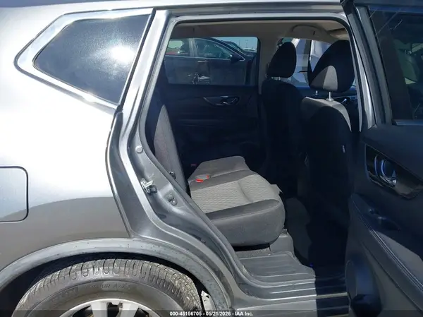 JN8AT2MV5KW370894 2019 NISSAN ROGUE - Image 8