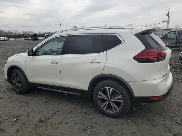 JN8AT2MV5KW377523 2019 NISSAN ROGUE - Image 2