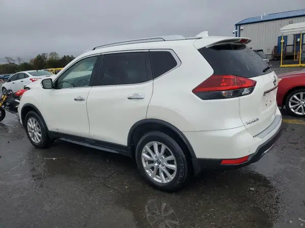 JN8AT2MV5KW377554 2019 NISSAN ROGUE - Image 2