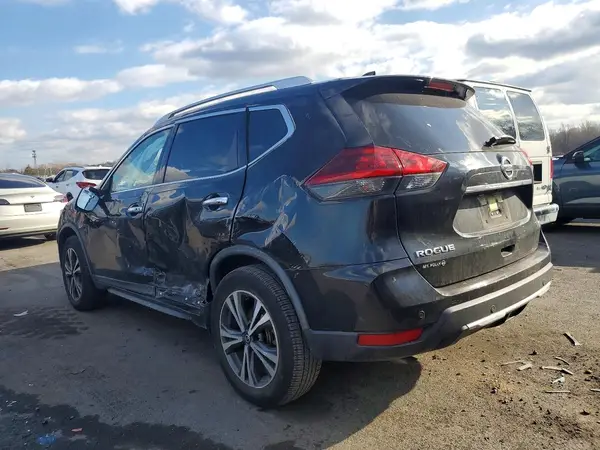 JN8AT2MV5KW383502 2019 NISSAN ROGUE - Image 2