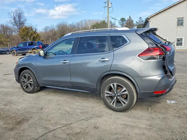 JN8AT2MV5KW386321 2019 NISSAN ROGUE - Image 2