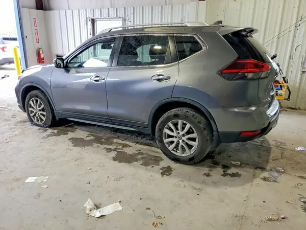 JN8AT2MV5KW389624 2019 NISSAN ROGUE - Image 2