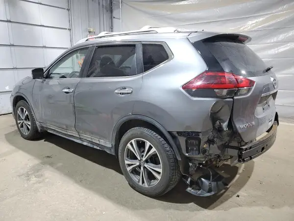 JN8AT2MV5KW392426 2019 NISSAN ROGUE - Image 2