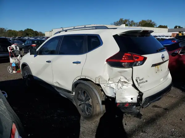 JN8AT2MV5KW395231 2019 NISSAN ROGUE - Image 2