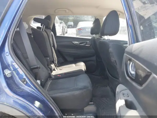 JN8AT2MV5KW397335 2019 NISSAN ROGUE - Image 8