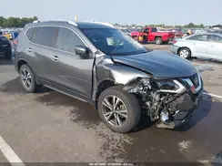 JN8AT2MV5KW398324 2019 NISSAN ROGUE