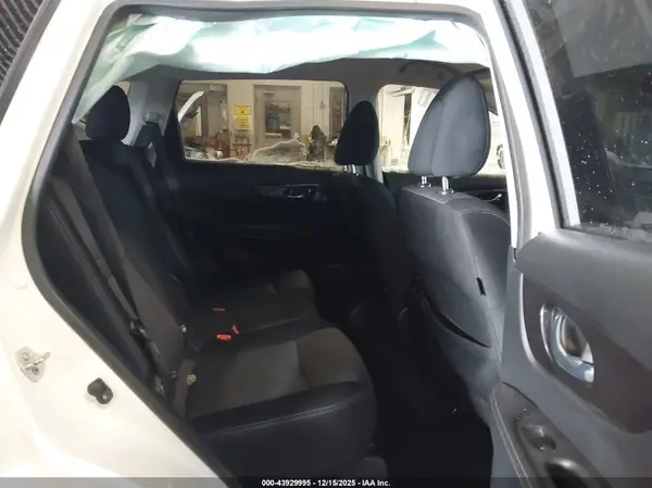 JN8AT2MV5KW399036 2019 NISSAN ROGUE - Image 8