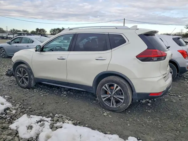 JN8AT2MV5KW401013 2019 NISSAN ROGUE - Image 2