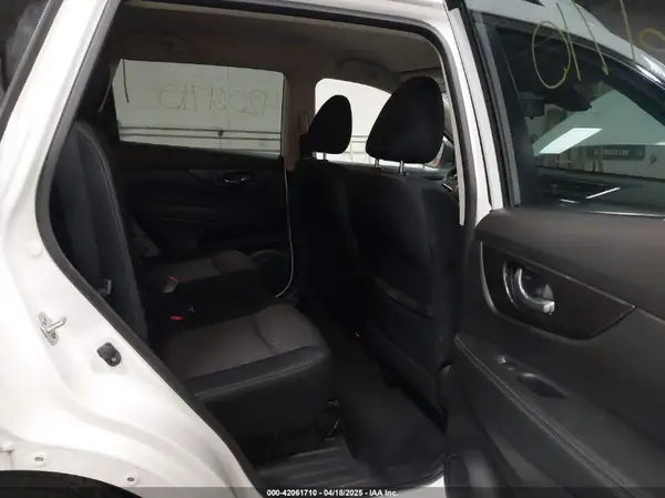 JN8AT2MV5LW103689 2020 NISSAN ROGUE - Image 8