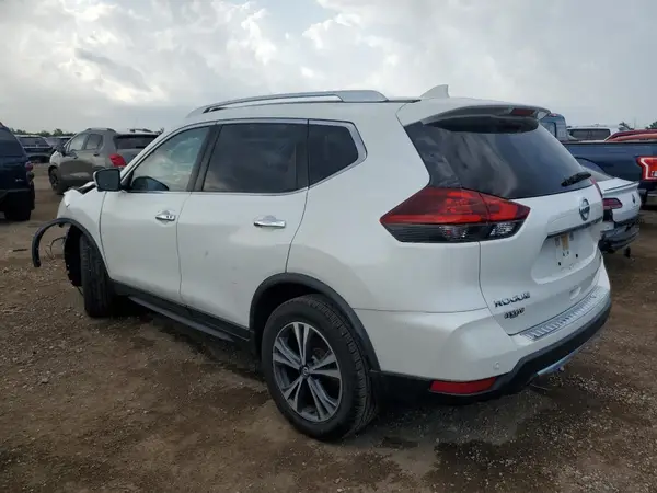JN8AT2MV5LW105040 2020 NISSAN ROGUE - Image 2