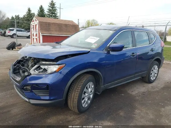 JN8AT2MV5LW106138 2020 NISSAN ROGUE - Image 2