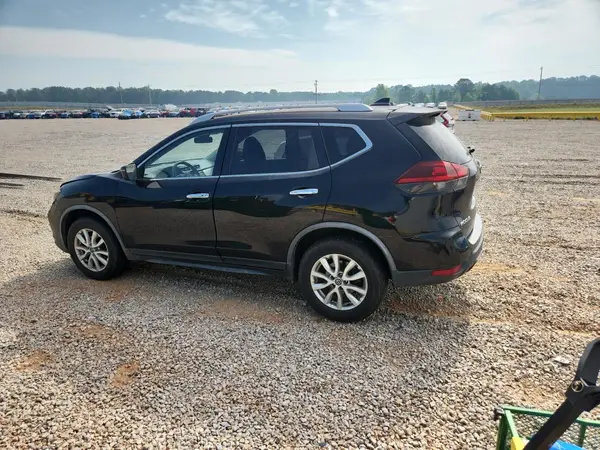JN8AT2MV5LW107094 2020 NISSAN ROGUE - Image 2