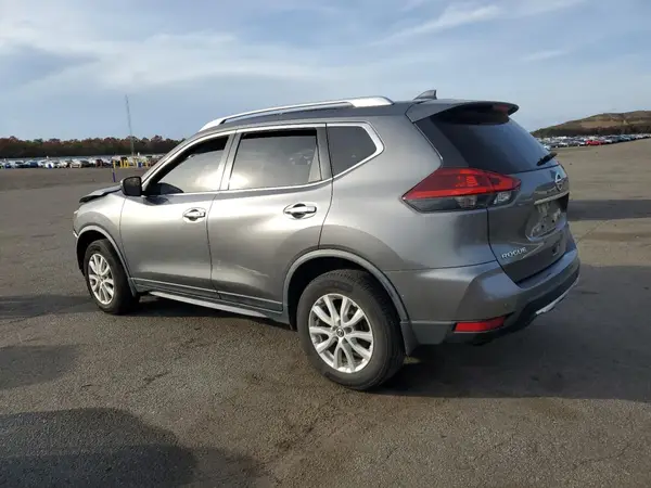 JN8AT2MV5LW111078 2020 NISSAN ROGUE - Image 2