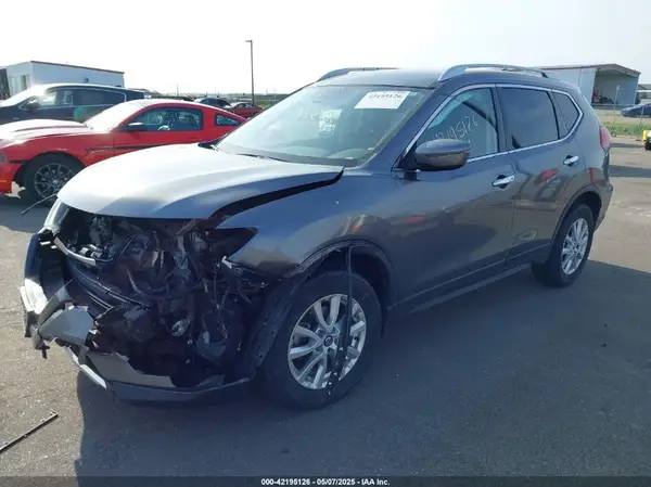 JN8AT2MV5LW122520 2020 NISSAN ROGUE - Image 2