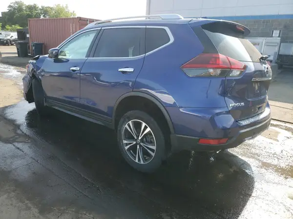 JN8AT2MV5LW132030 2020 NISSAN ROGUE - Image 2