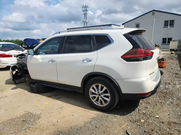 JN8AT2MV5LW138832 2020 NISSAN ROGUE - Image 2