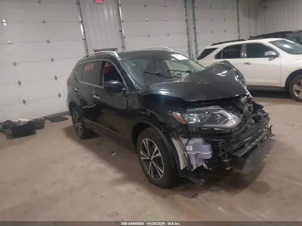 JN8AT2MV5LW139317 2020 NISSAN ROGUE - Image 1