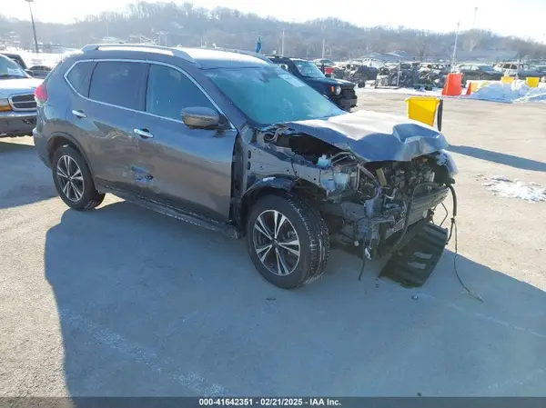 JN8AT2MV5LW144436 2020 NISSAN ROGUE - Image 1