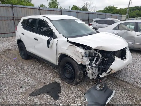 JN8AT2MV6GW130650 2016 NISSAN ROGUE - Image 1