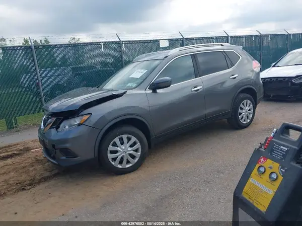 JN8AT2MV6GW131460 2016 NISSAN ROGUE - Image 2