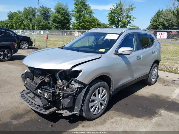 JN8AT2MV6GW132978 2016 NISSAN ROGUE - Image 2