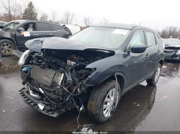 JN8AT2MV6GW139915 2016 NISSAN ROGUE - Image 2