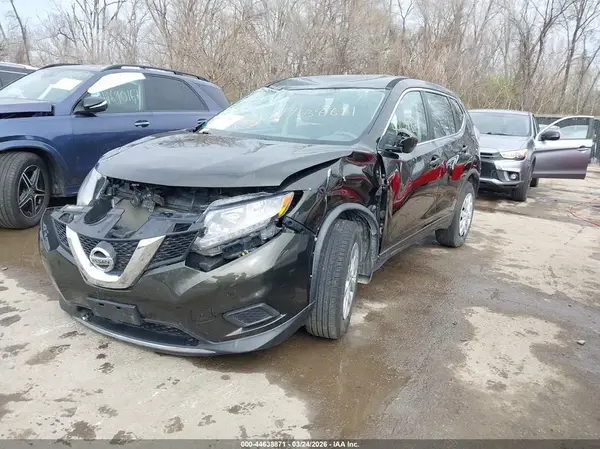 JN8AT2MV6GW143396 2016 NISSAN ROGUE - Image 2