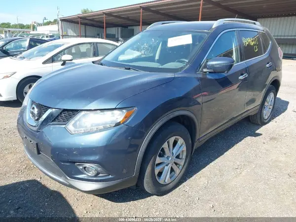 JN8AT2MV6GW144239 2016 NISSAN ROGUE - Image 2