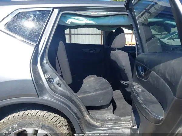 JN8AT2MV6GW145875 2016 NISSAN ROGUE - Image 8
