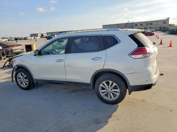 JN8AT2MV6GW147951 2016 NISSAN ROGUE - Image 2