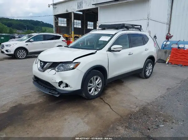 JN8AT2MV6GW153040 2016 NISSAN ROGUE - Image 2
