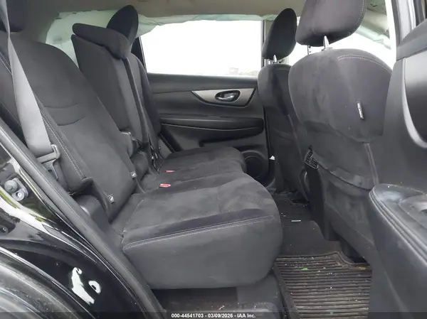 JN8AT2MV6GW153149 2016 NISSAN ROGUE - Image 8