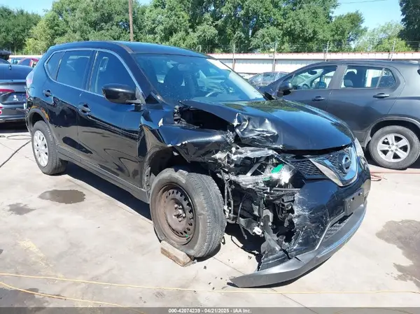 JN8AT2MV6GW153992 2016 NISSAN ROGUE - Image 1