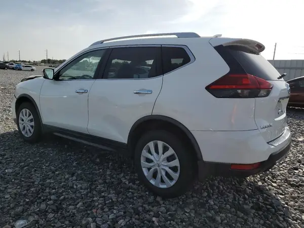 JN8AT2MV6HW000465 2017 NISSAN ROGUE - Image 2