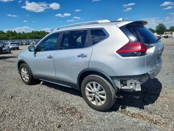 JN8AT2MV6HW002412 2017 NISSAN ROGUE - Image 2
