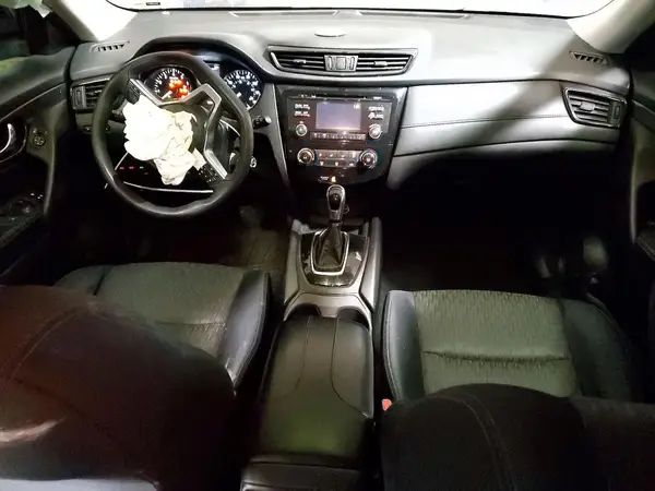 JN8AT2MV6HW003284 2017 NISSAN ROGUE - Image 8