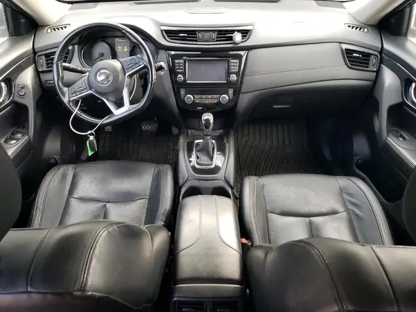 JN8AT2MV6HW005598 2017 NISSAN ROGUE - Image 8