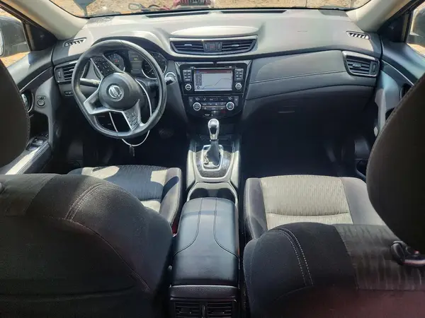 JN8AT2MV6HW005908 2017 NISSAN ROGUE - Image 8