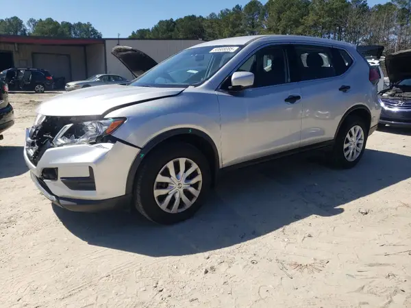 JN8AT2MV6HW010221 2017 NISSAN ROGUE - Image 1